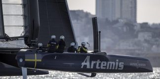 ulysse-nardin-artemis-racing