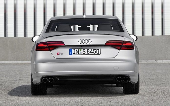 audi-s8-plus-11
