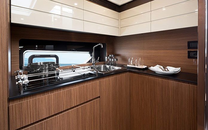 yacht-azimut-atlantis-43-galley
