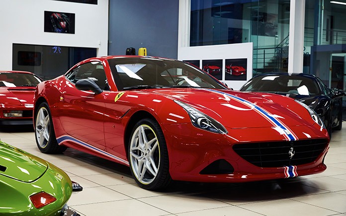 car-ferrari-california-t-tailor-made-01