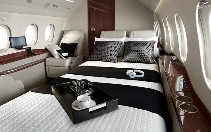 falcon-2000s-08