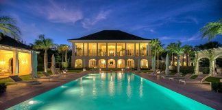 villa-las-brisas-punta-cana-by-night