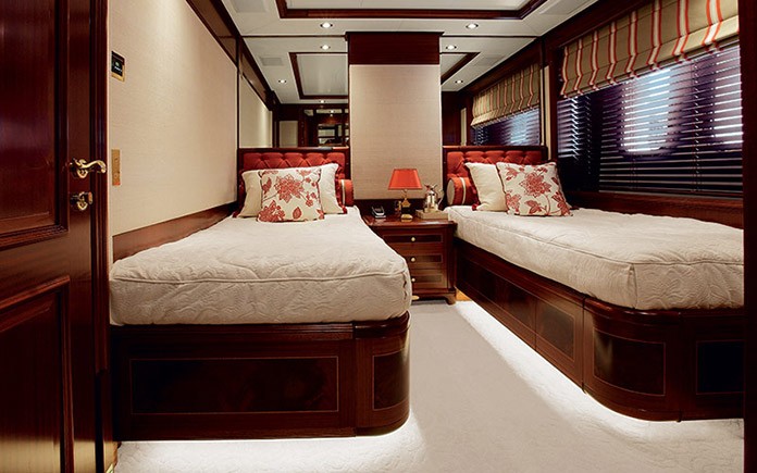 yacht-benetti-crystal-140-12