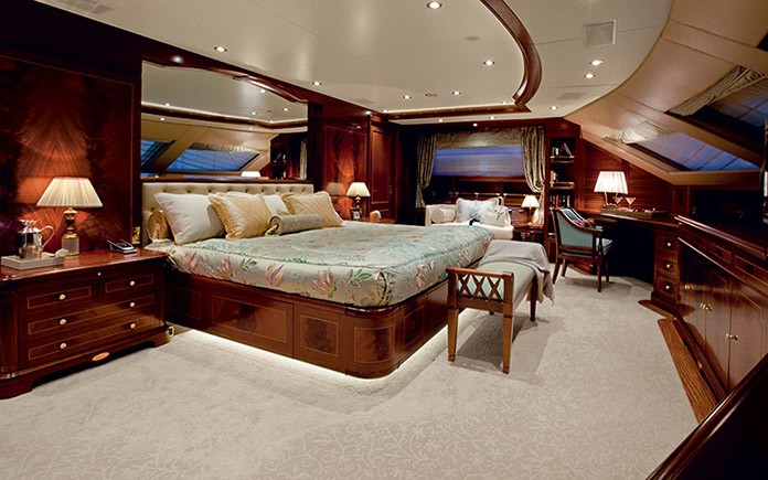 yacht-benetti-crystal-140-18