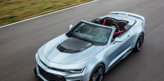 2017-chevrolet-camaro-zl1-02