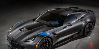 2017-chevrolet-corvette-grand-sport-001