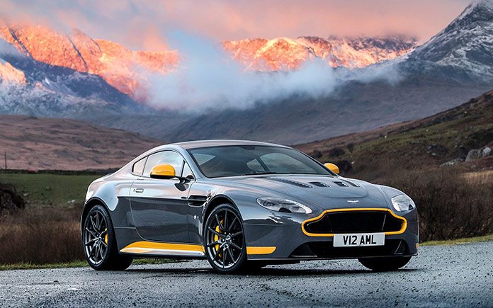 aston-martin-v12-vantage-s-manual-9
