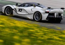 ferrari-fxx-k-on-track-tuscani