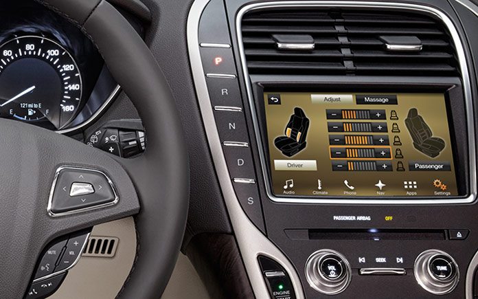 lincoln-mkc-1