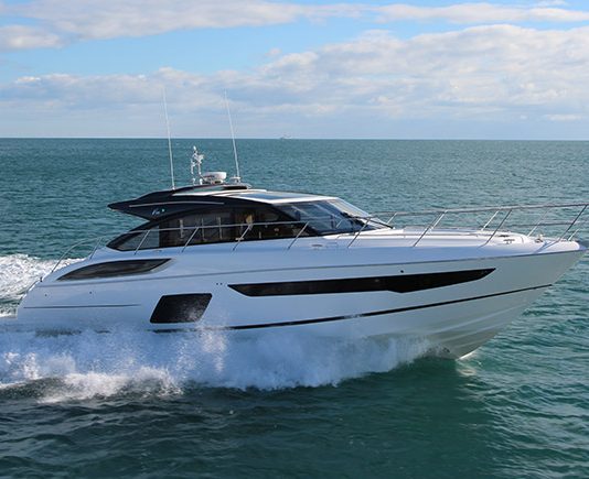 sport-yacht-princess-v58-open-4