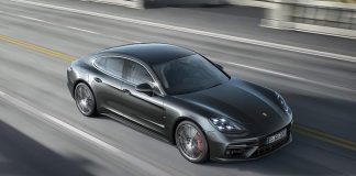 2017-porsche-panamera-luxury-sports-car-5