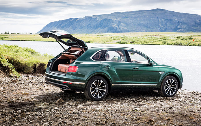 bentley-bentayga-fishing-3