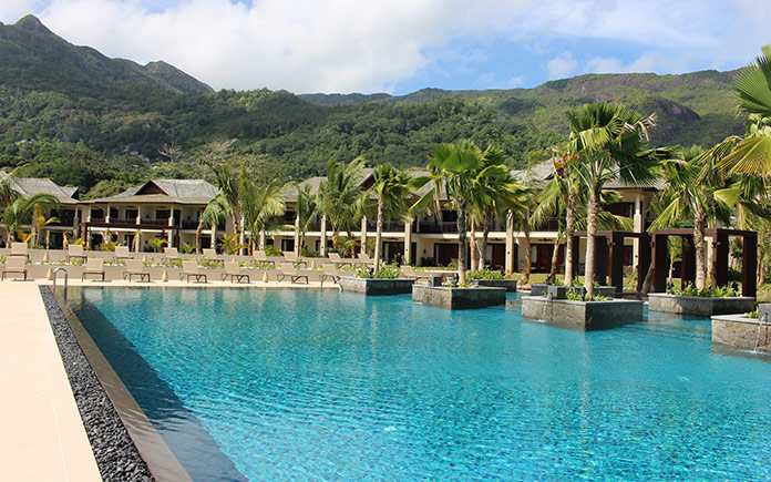 h-resort-beau-vallon-beach-seychelles-13