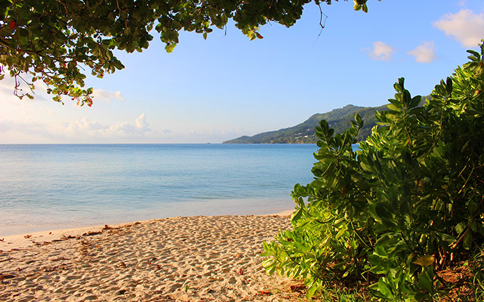 h-resort-beau-vallon-beach-seychelles-5