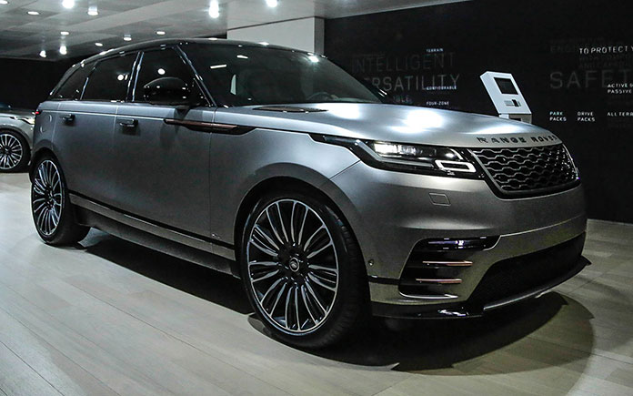 Range-Rover-Velar-at-Geneva-2017-05